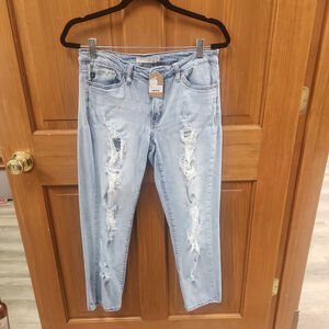 KanCan Skinny Distressed, size 5 RS 51